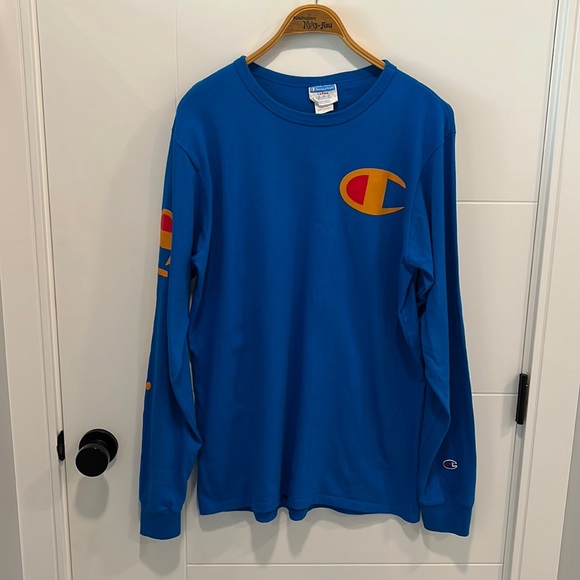 Champion blue long sleeve shirt size large 💯 - Picture 1 of 7
